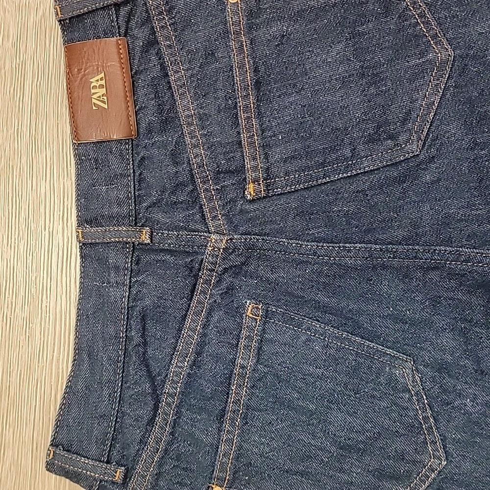 Zara Dark Blue Denim Wide Leg Jeans  NWOT - Picture 6 of 10